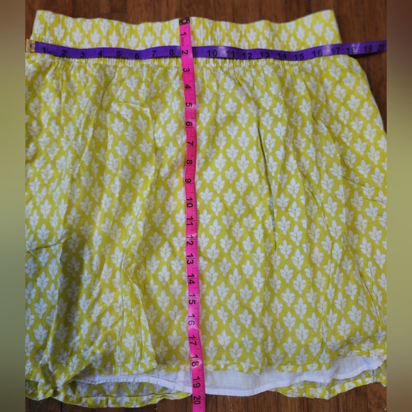 Old Navy skirt WITH POCKETS!!! Size Large - Picture 5 of 9